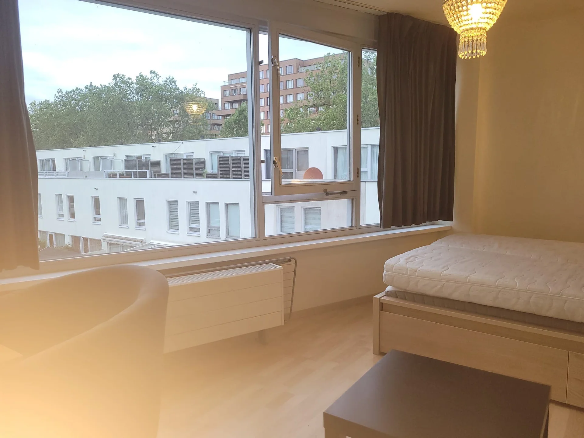 Foto van de Kamer gelegen aan de Brede Hilledijk in Rotterdam