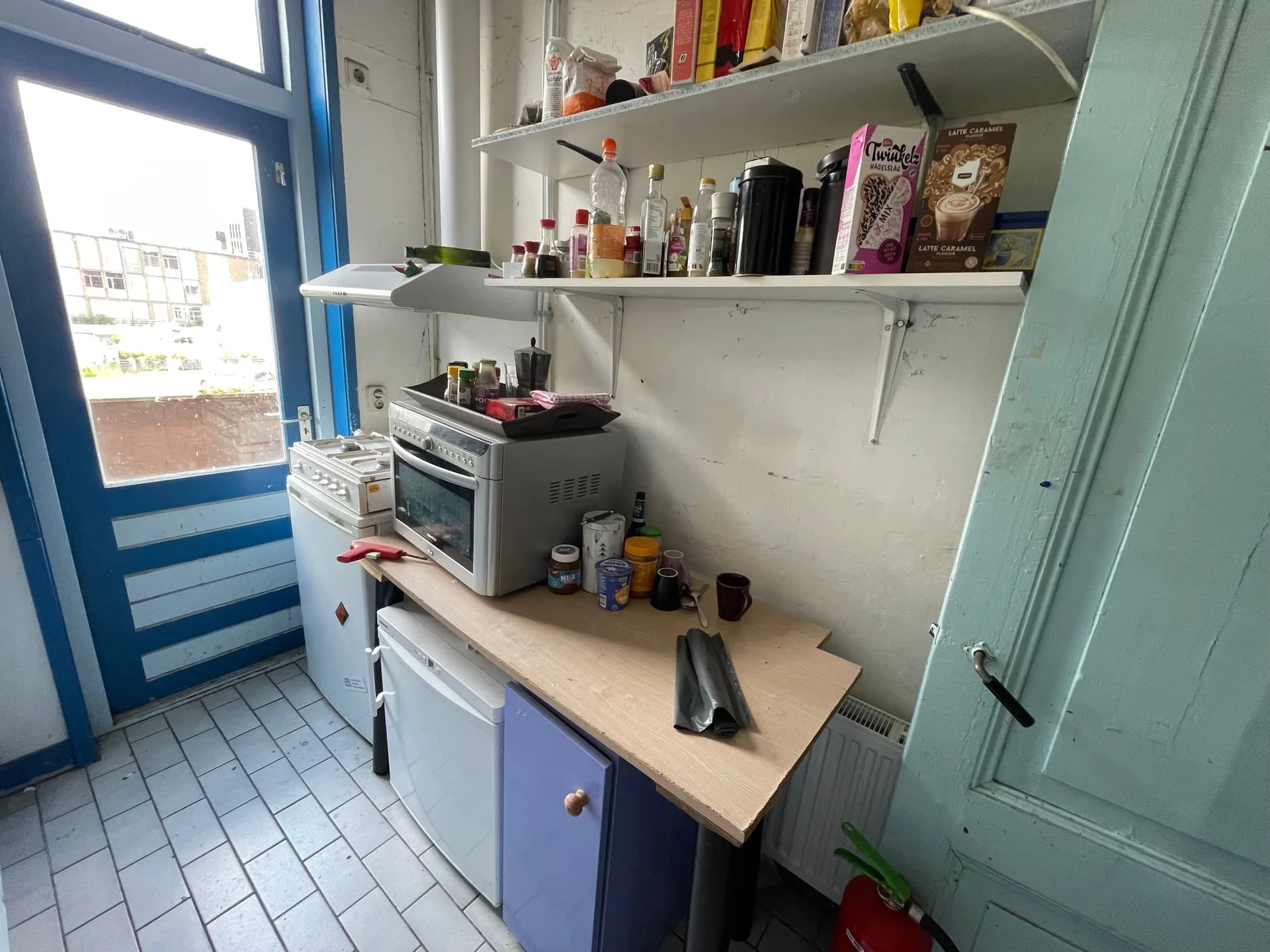 Foto van de Kamer gelegen aan de Eemskanaal in Groningen