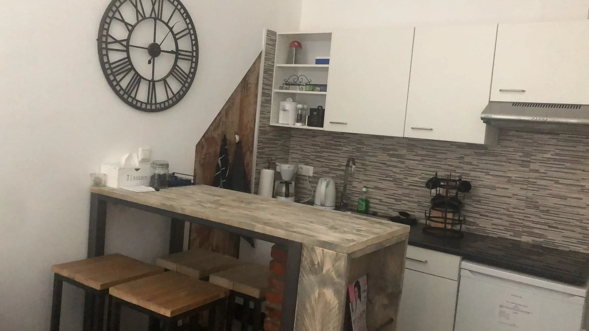 geblurde versie van de foto als achtergrond