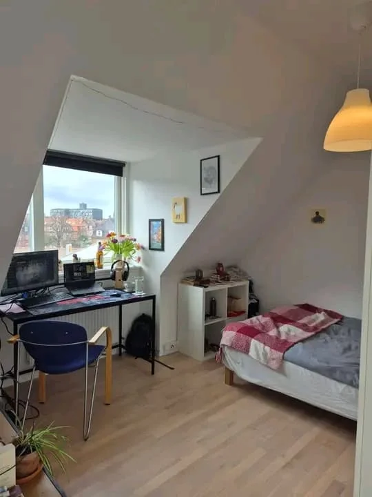 Foto van de Kamer gelegen aan de Laanzichtstraat in Rotterdam