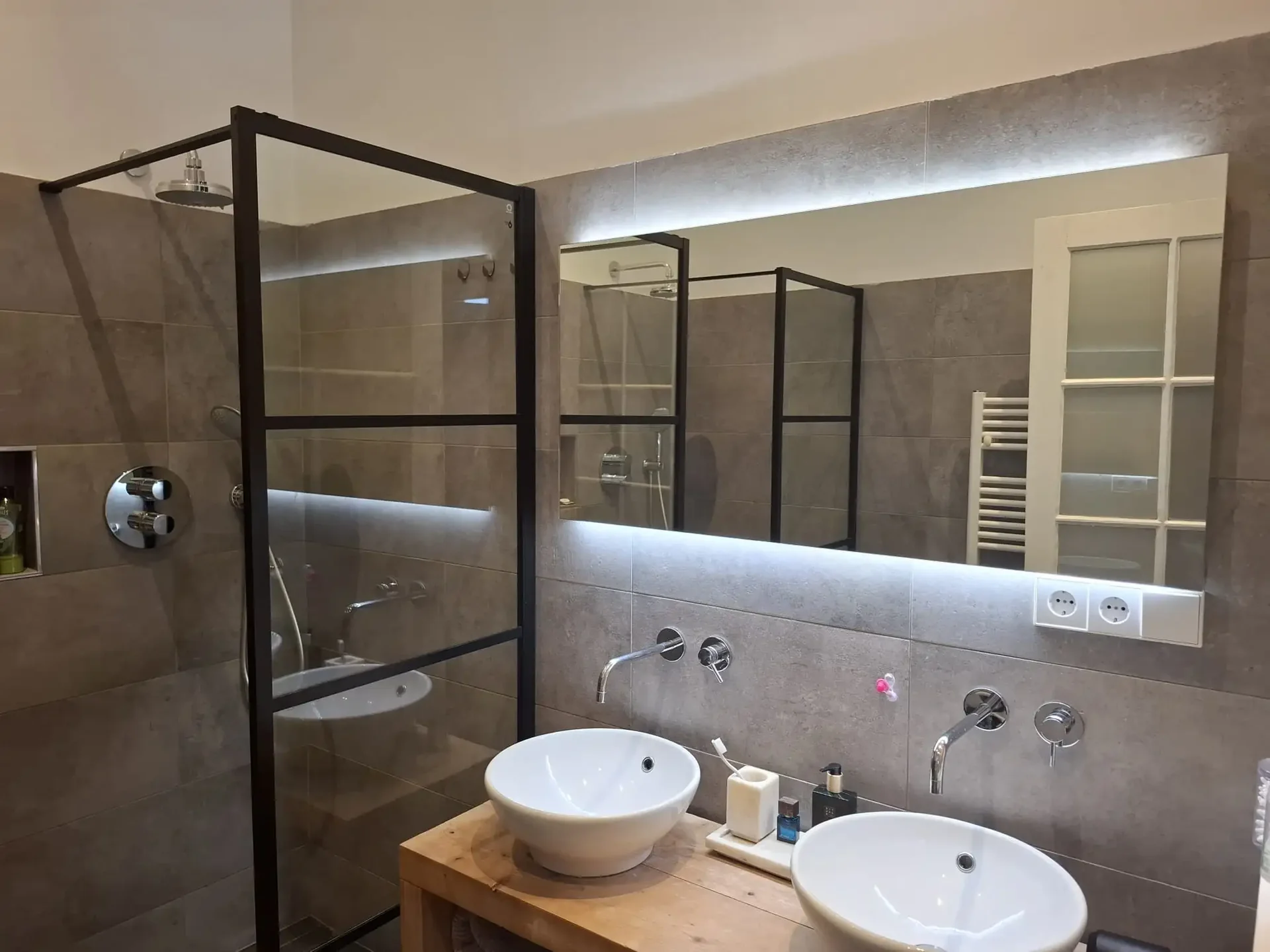 Foto van de Appartement gelegen aan de Adelheidstraat in Den Haag