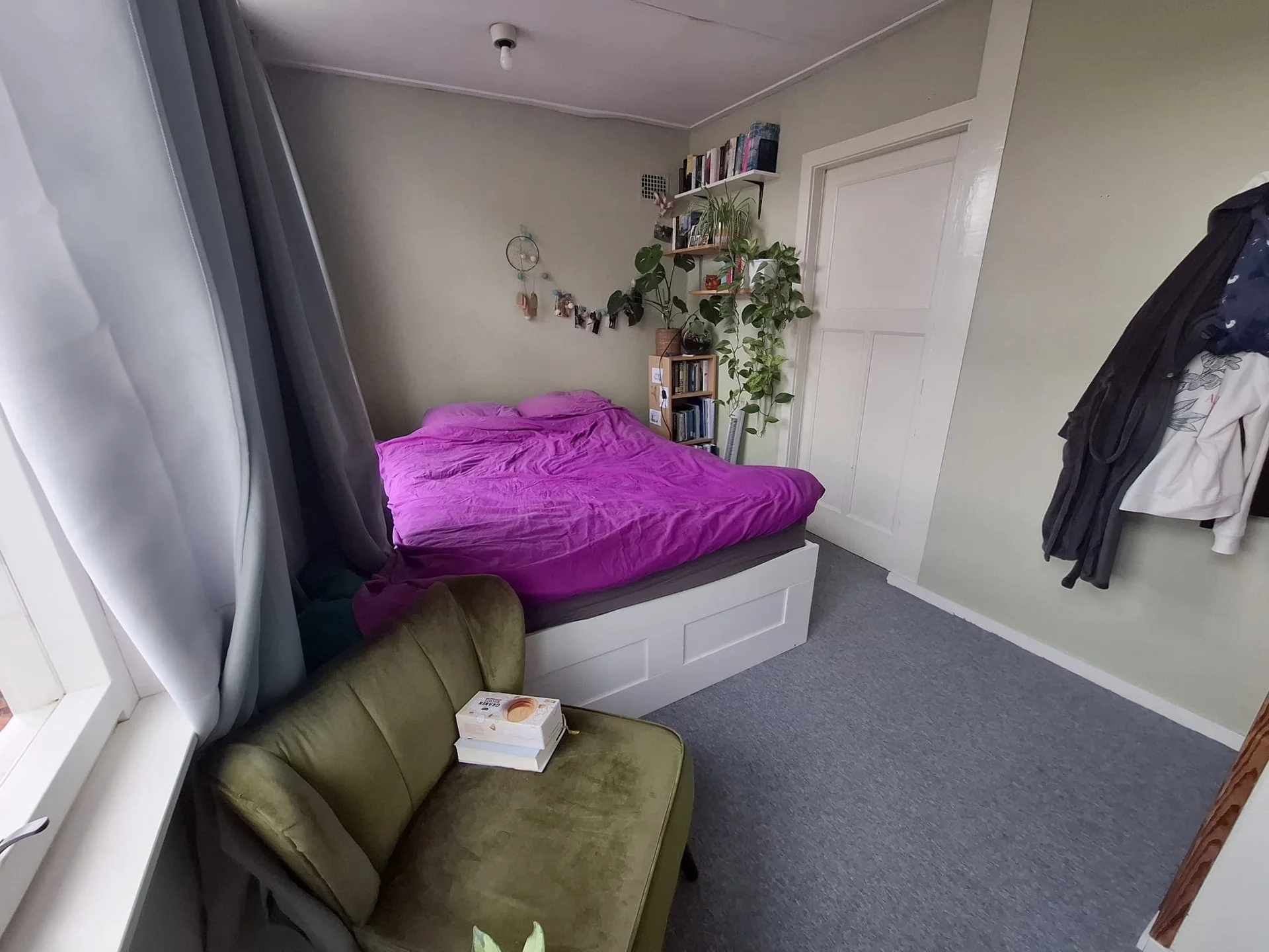 geblurde versie van de foto als achtergrond