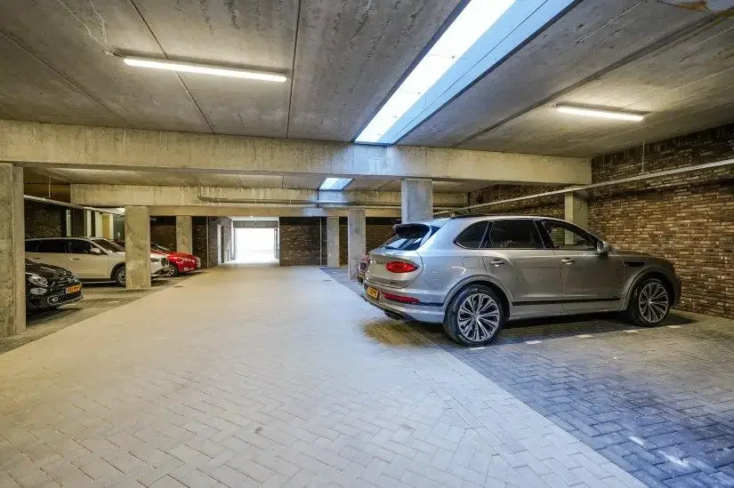 Foto van de Appartement gelegen aan de Dr. Lelykade in Den Haag