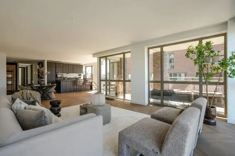 Foto van de Appartement gelegen aan de Dr. Lelykade in Den Haag