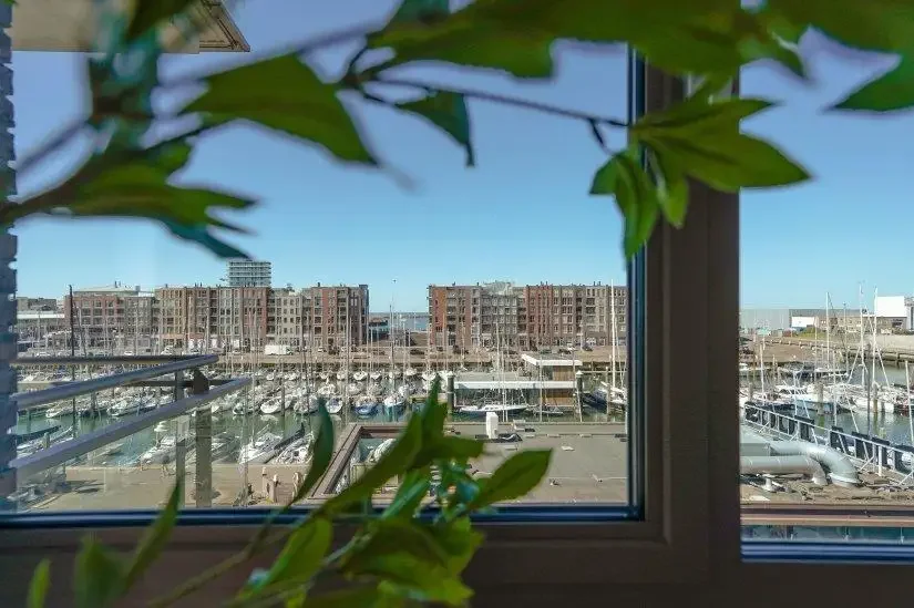 Foto van de Appartement gelegen aan de Dr. Lelykade in Den Haag