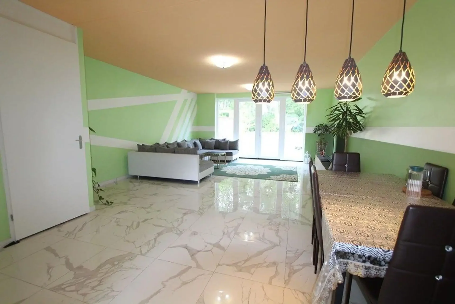 Foto van de Appartement gelegen aan de Clara Egginklaan in Uithoorn