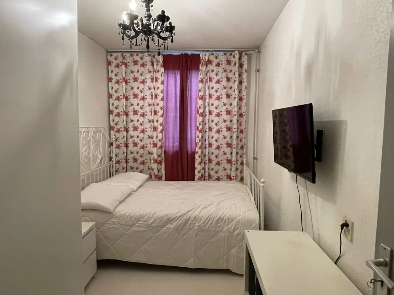Foto van de Kamer gelegen aan de Streefkerkstraat in Amsterdam