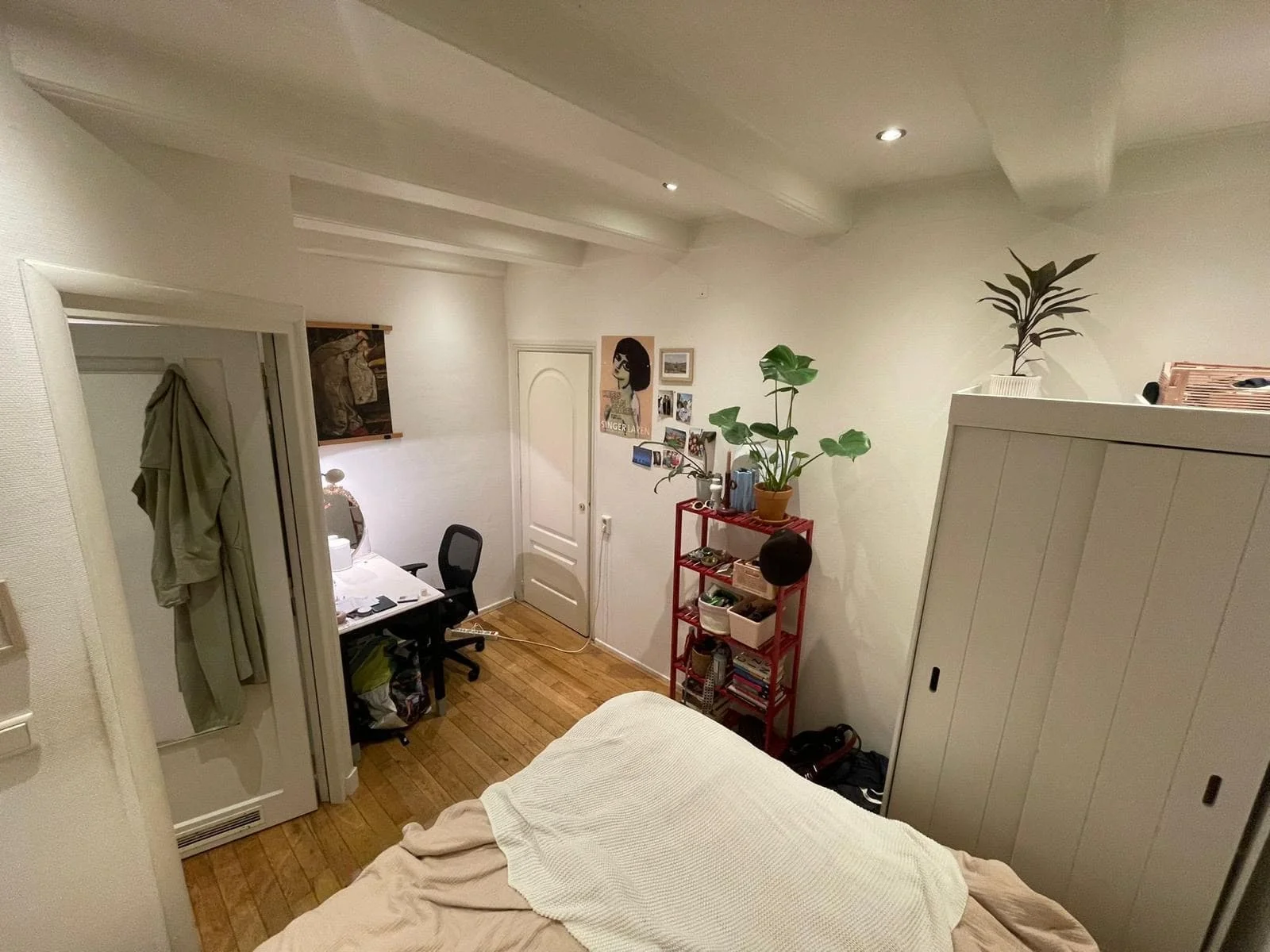 Foto van de Kamer gelegen aan de Prins Hendrikkade in Amsterdam