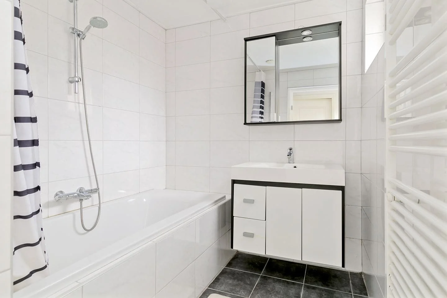 Foto van de Kamer gelegen aan de Reggestraat in Enschede