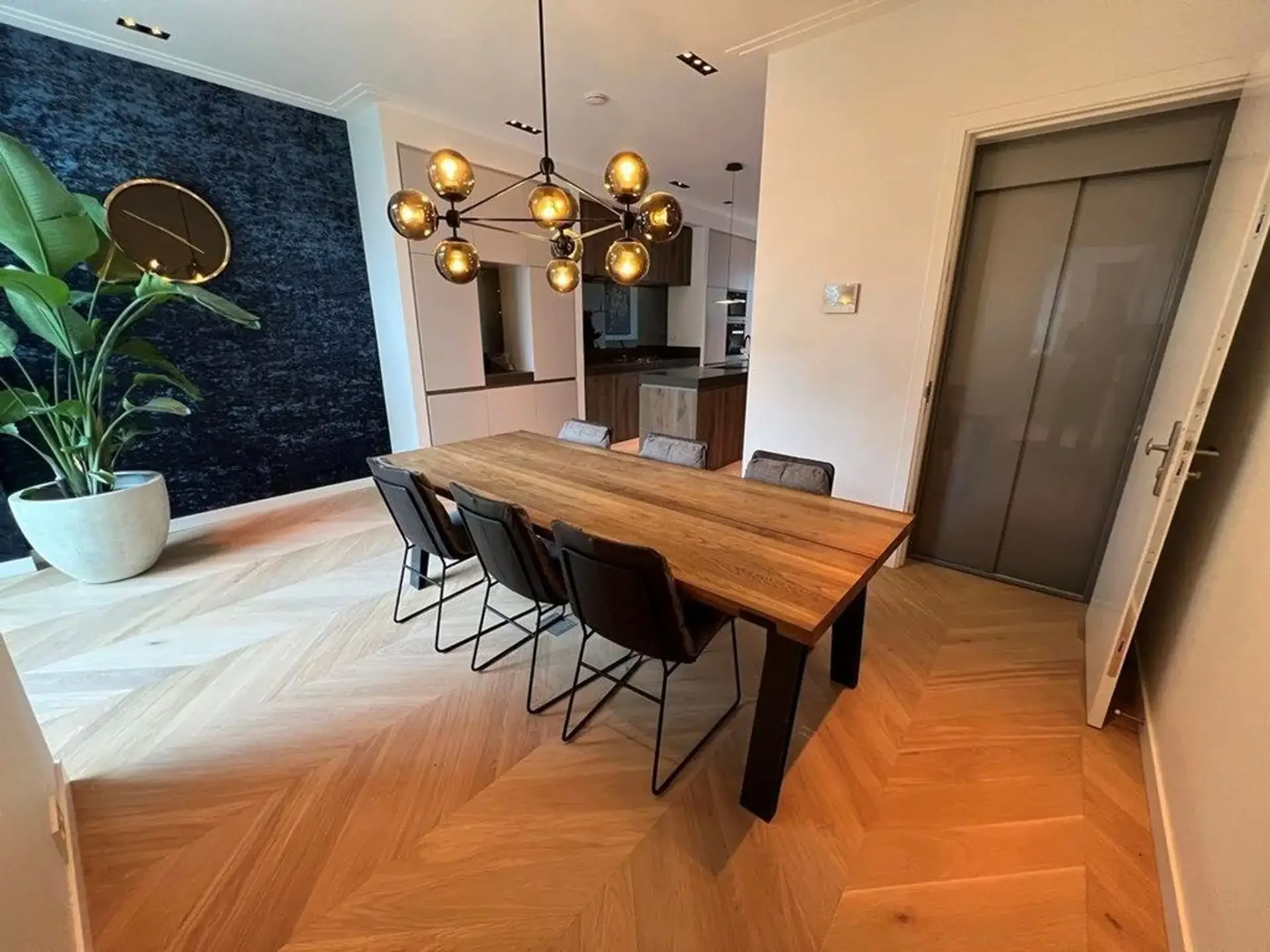 Foto van de Appartement gelegen aan de Weesperzijde in Amsterdam