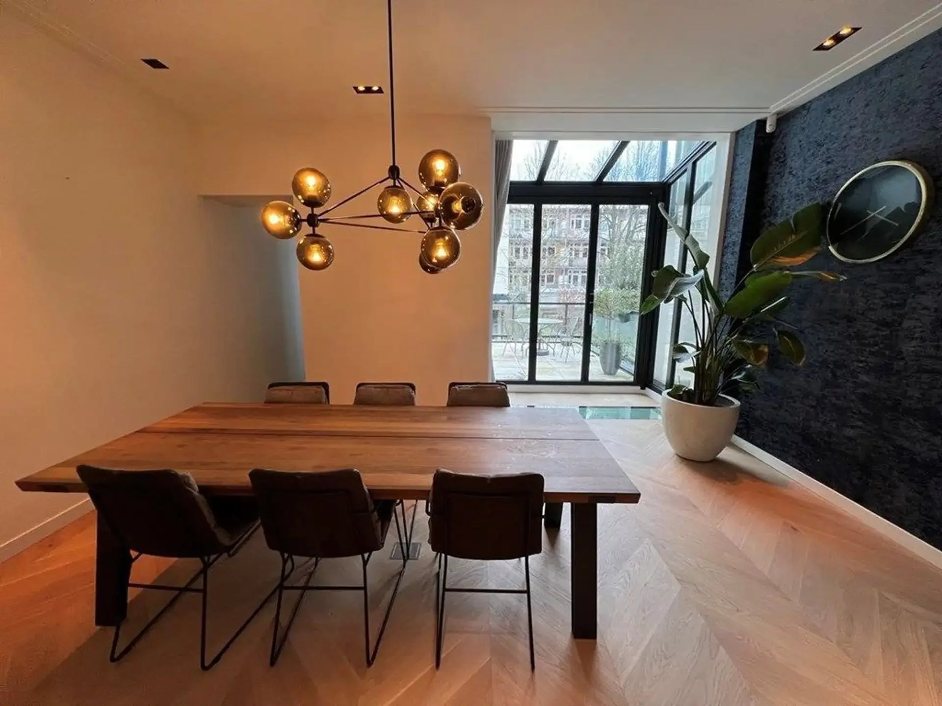 Foto van de Appartement gelegen aan de Weesperzijde in Amsterdam
