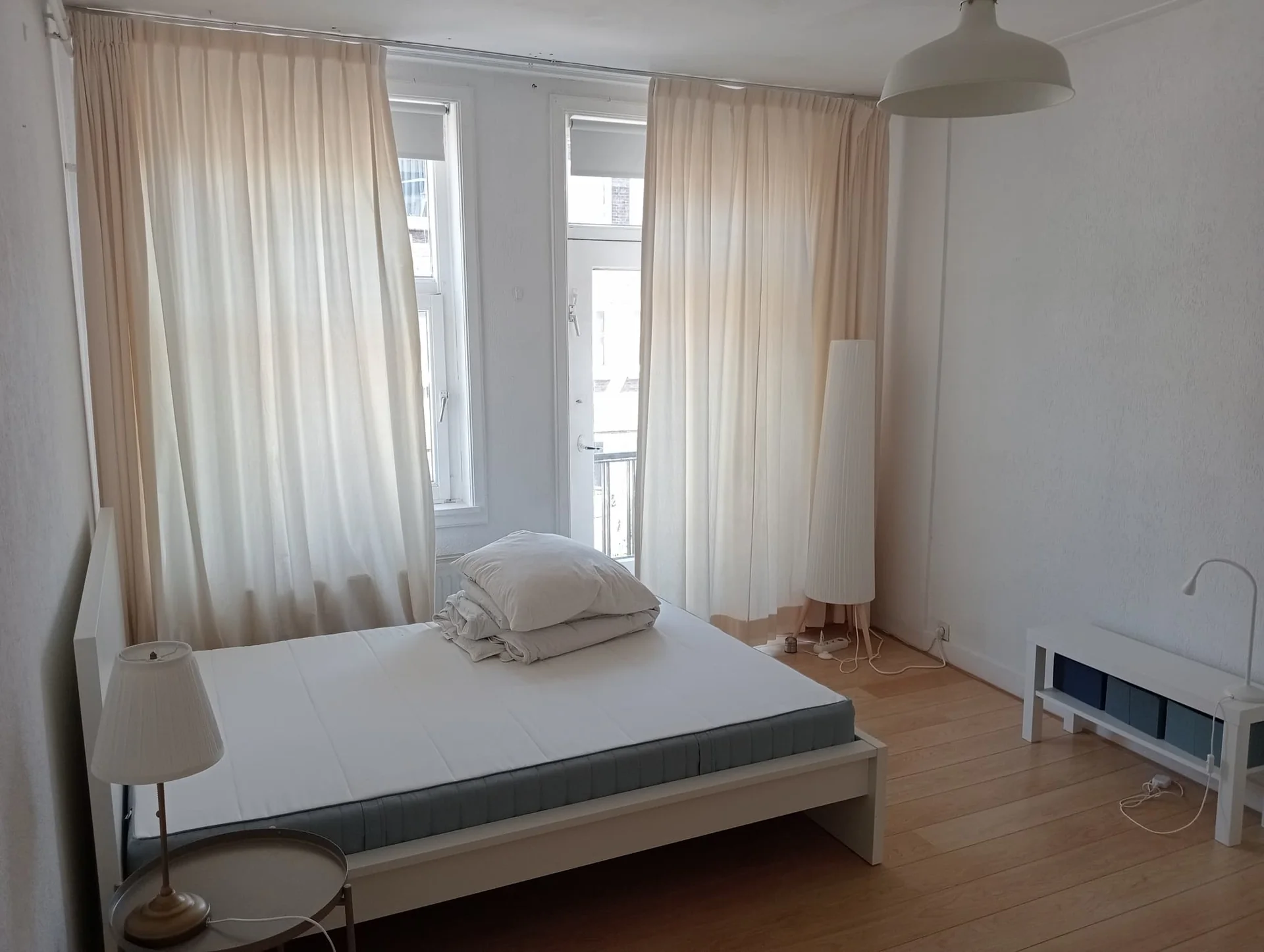 Foto van de Kamer gelegen aan de Jan van Galenstraat in Amsterdam