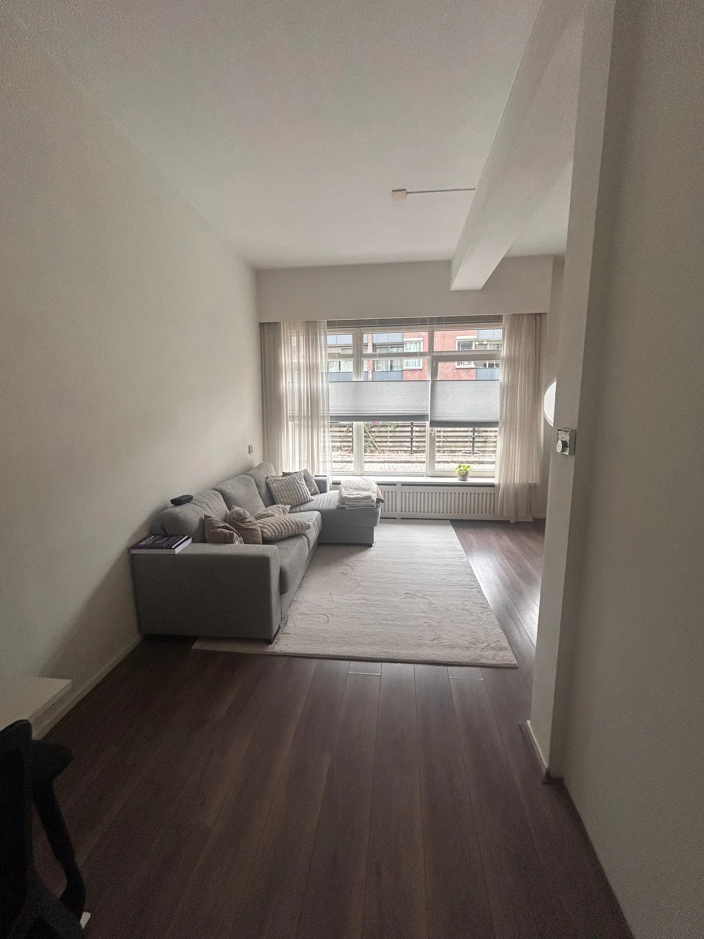 geblurde versie van de foto als achtergrond