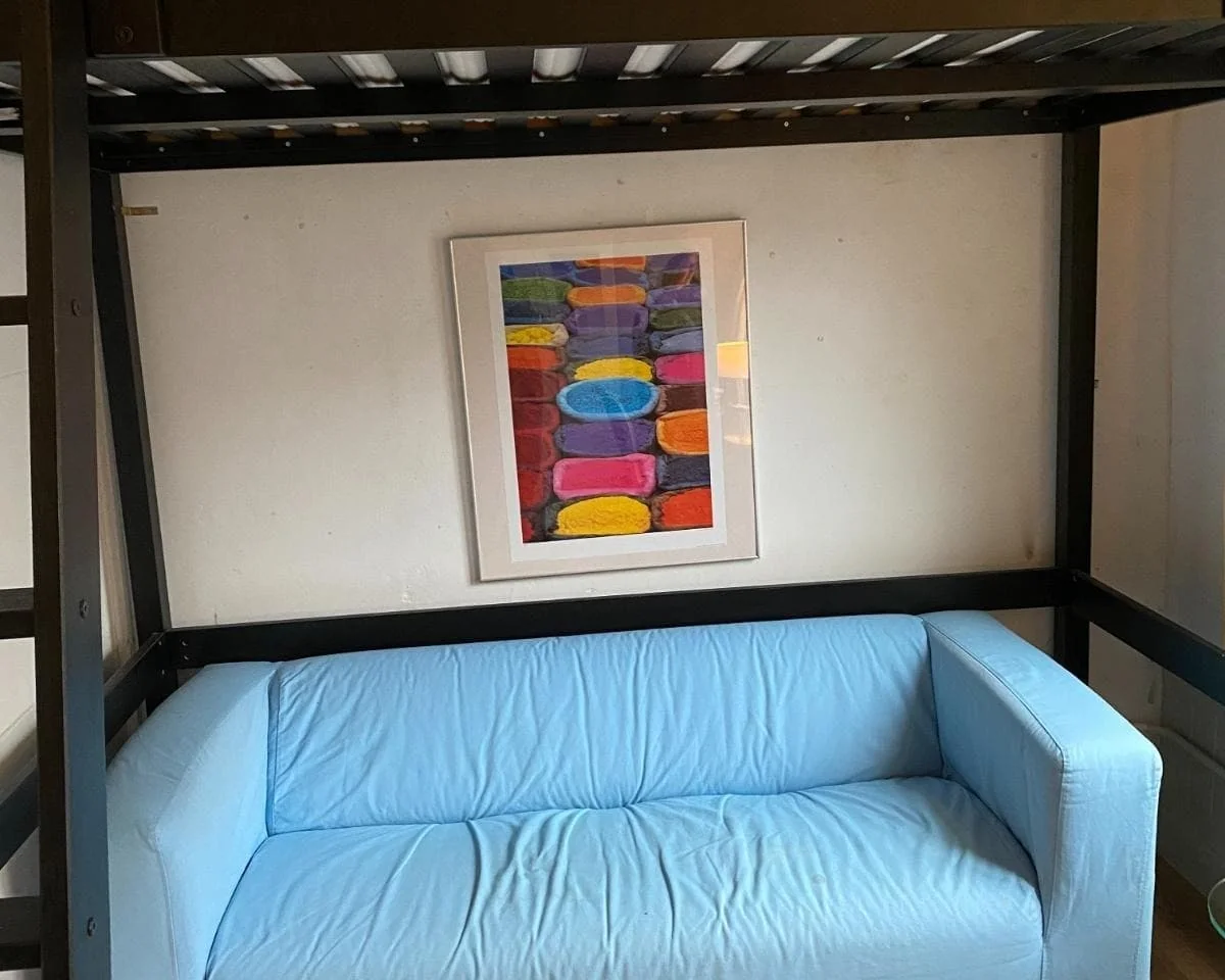 geblurde versie van de foto als achtergrond