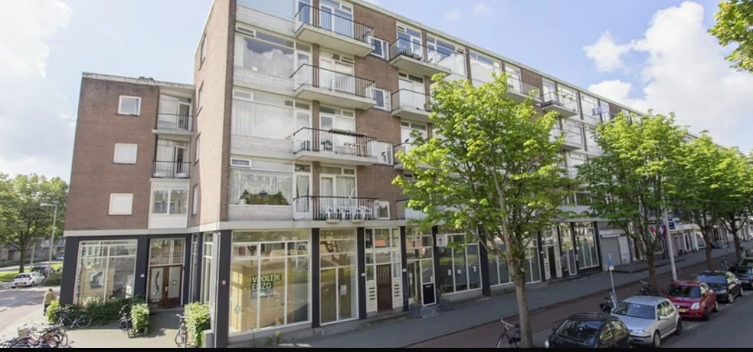 Foto van de Kamer gelegen aan de Admiraal de Ruyterweg in Rotterdam