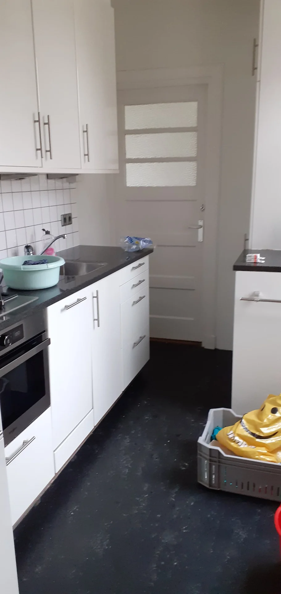 geblurde versie van de foto als achtergrond