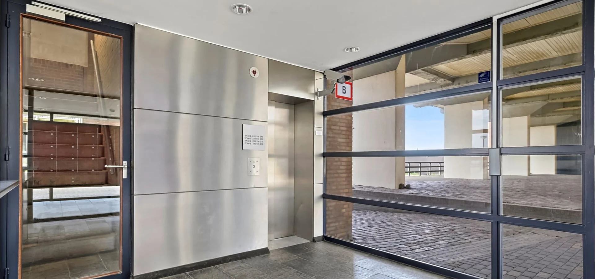 Foto van de Appartement gelegen aan de Rederserf in Den Haag