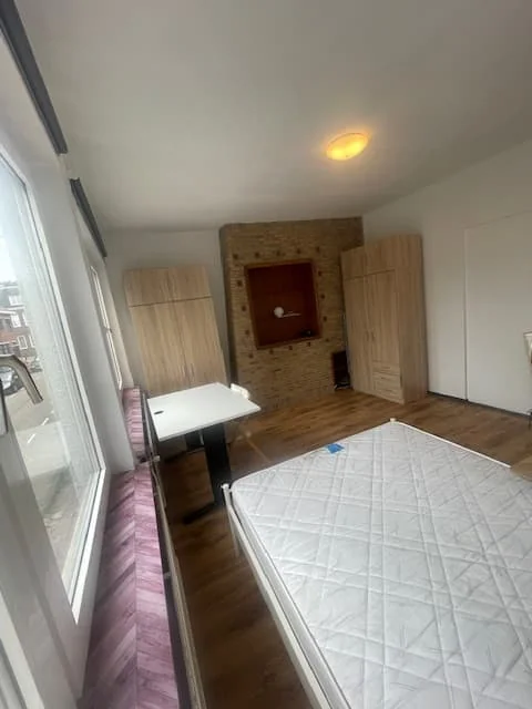 geblurde versie van de foto als achtergrond