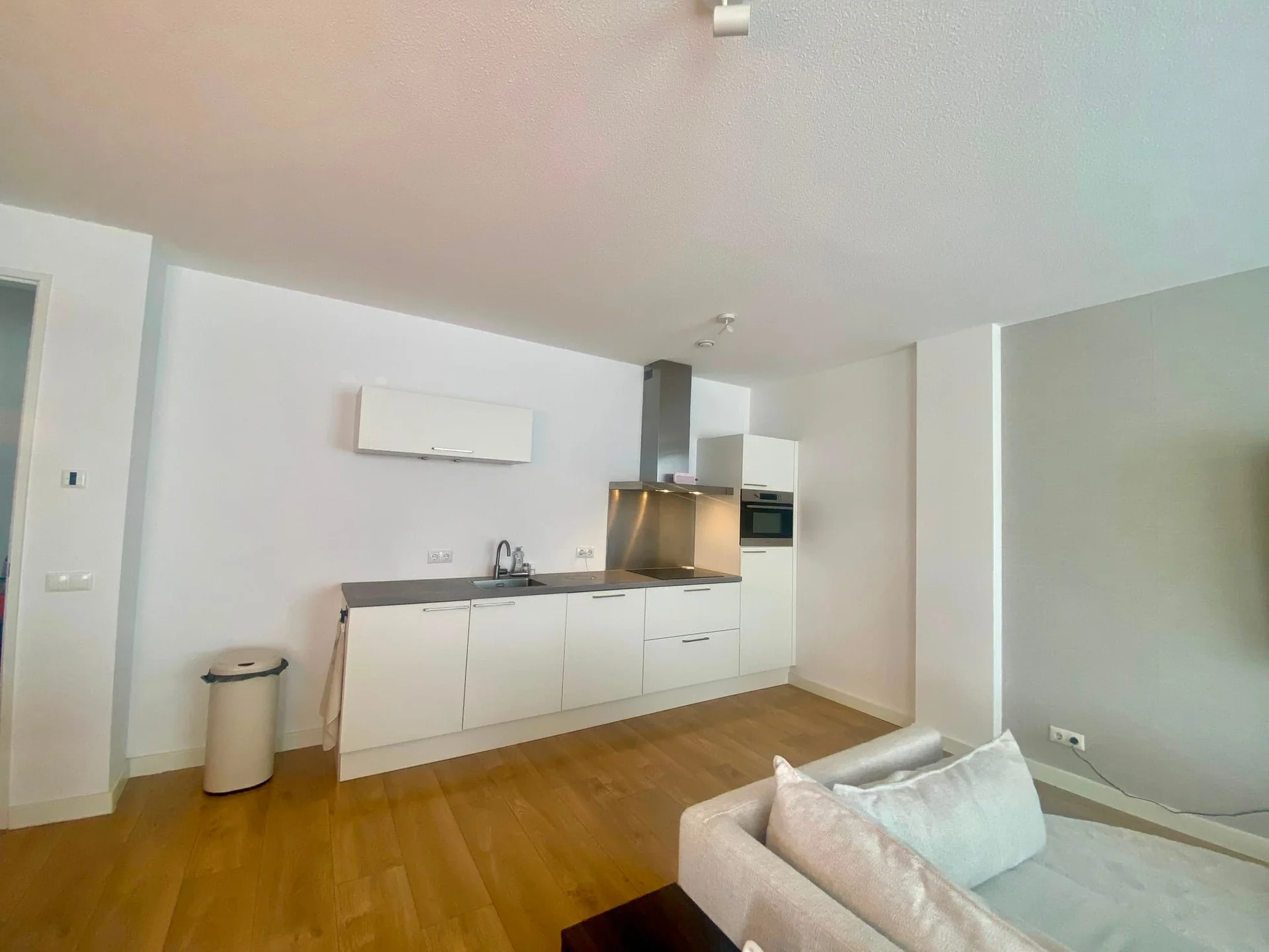 Foto van de Kamer gelegen aan de Escamplaan in Den Haag