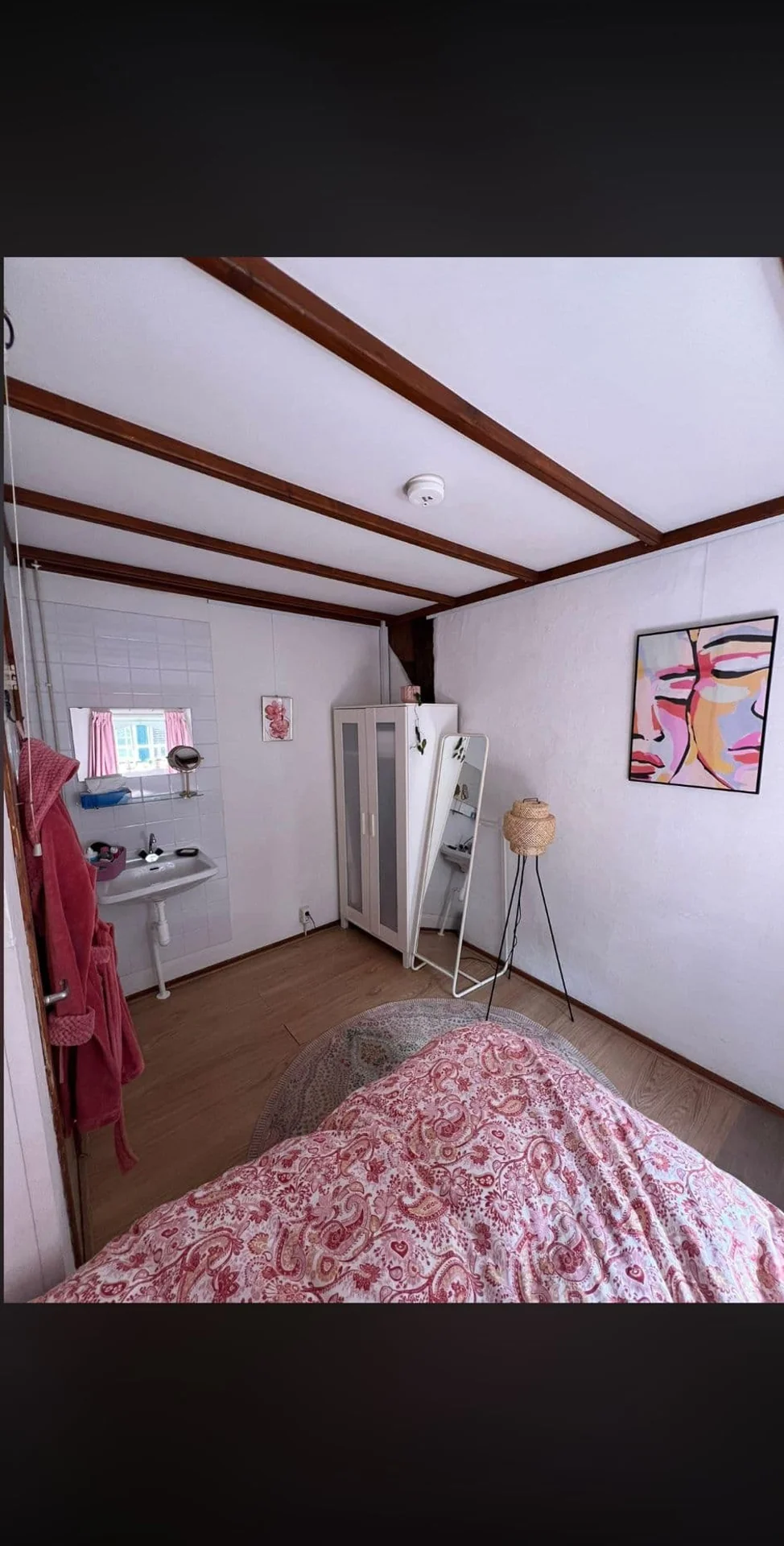 Foto van de Kamer gelegen aan de Herenstraat in Werkhoven