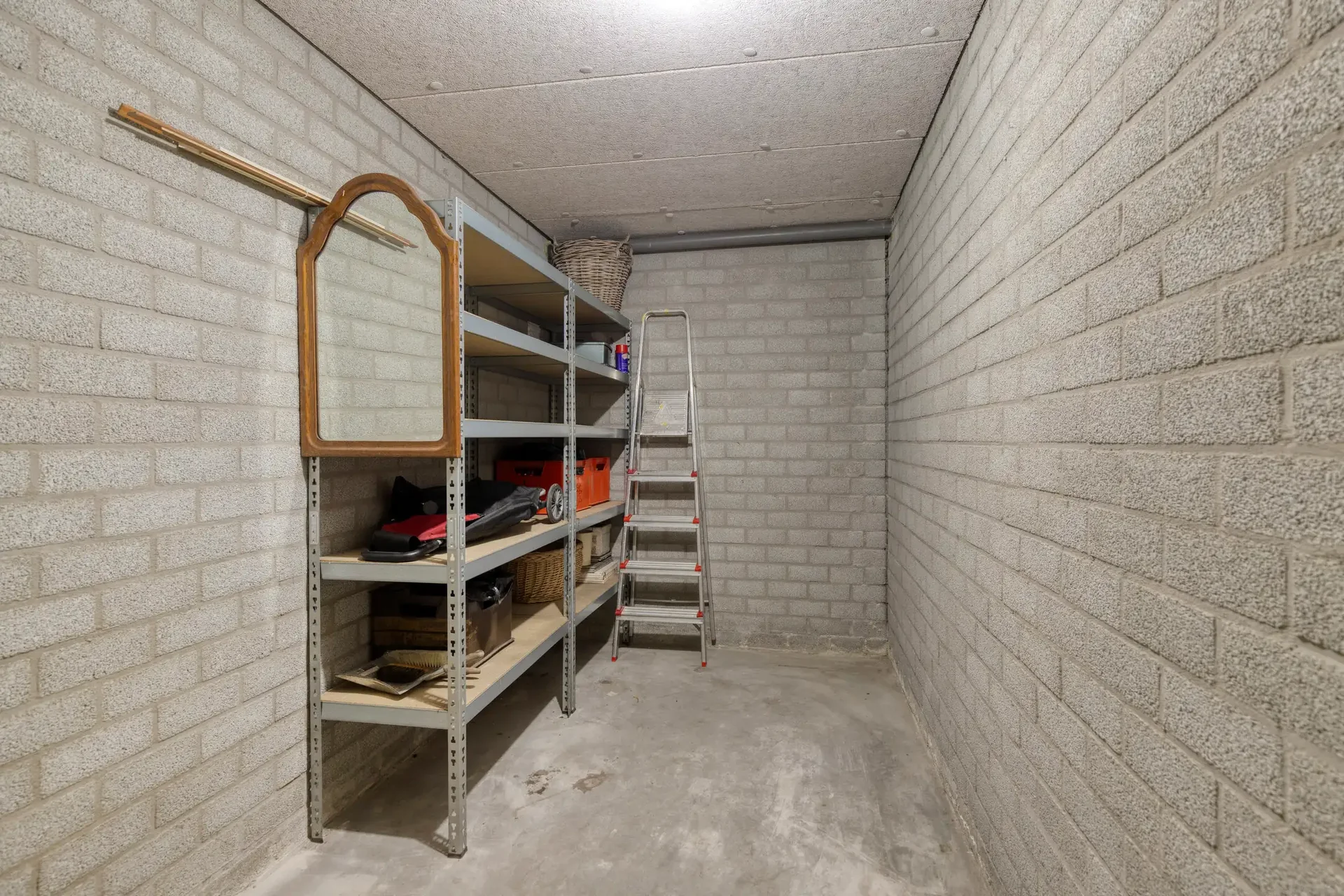 Foto van de Appartement gelegen aan de Hoofdweg in Nieuw-Vennep
