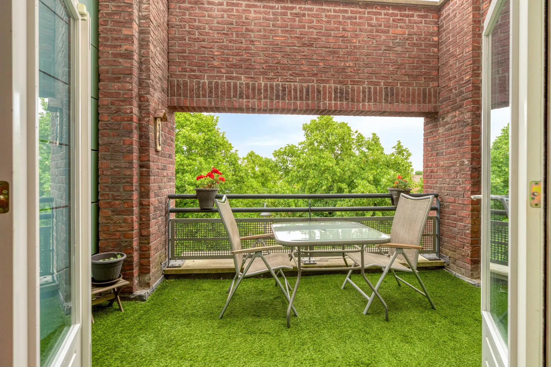 Foto van de Appartement gelegen aan de Hoofdweg in Nieuw-Vennep