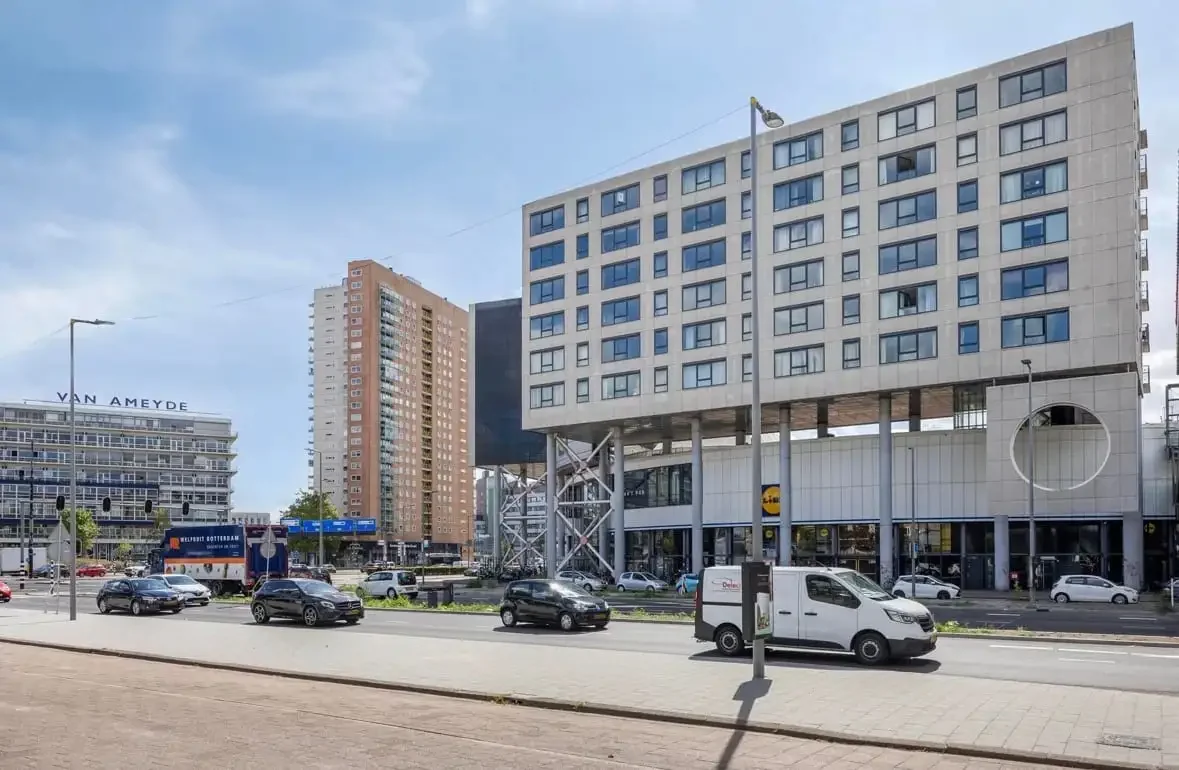 Foto van de Appartement gelegen aan de Zuidplein in Rotterdam