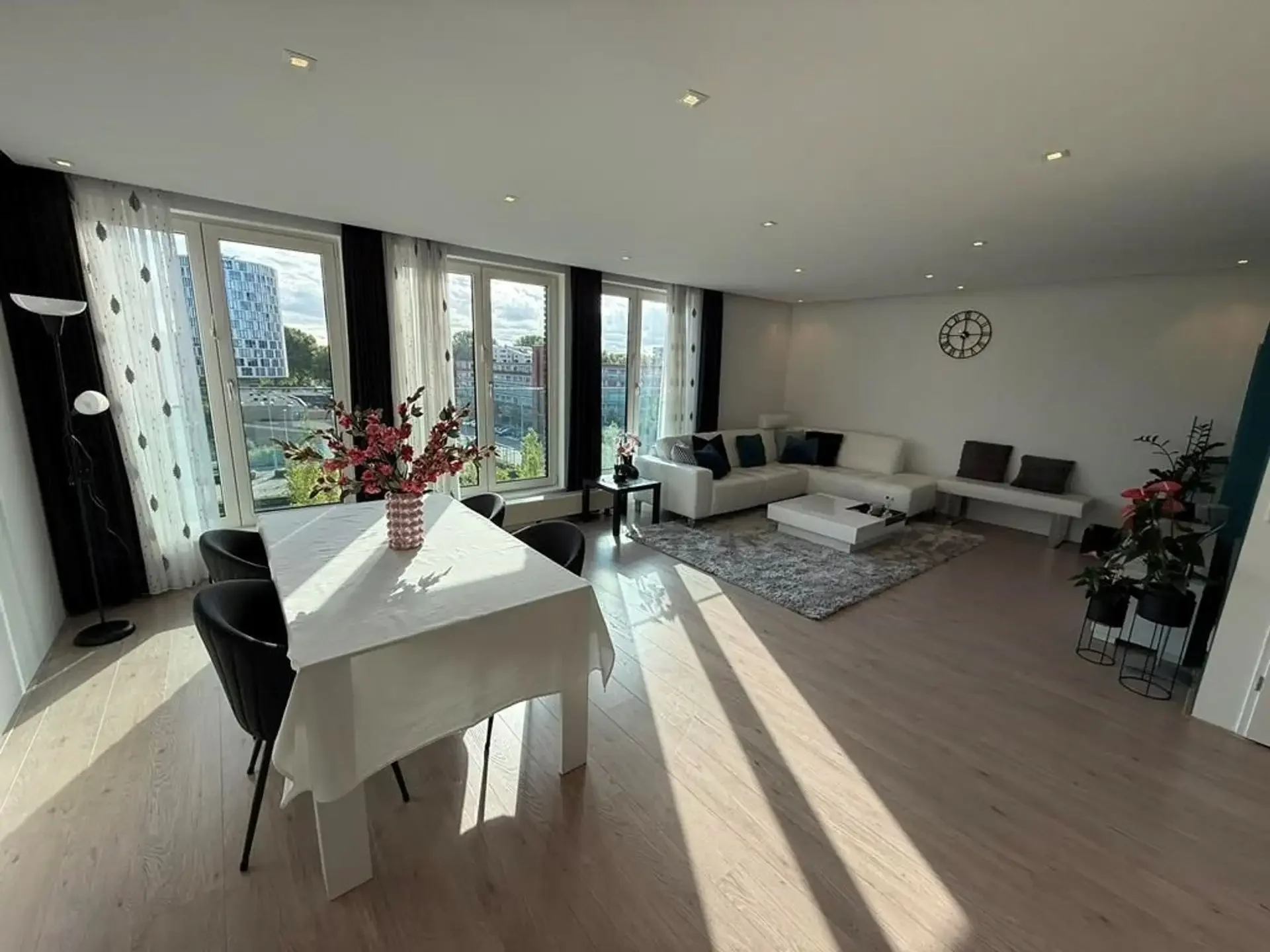 Foto van de Appartement gelegen aan de Meer en Vaart in Amsterdam