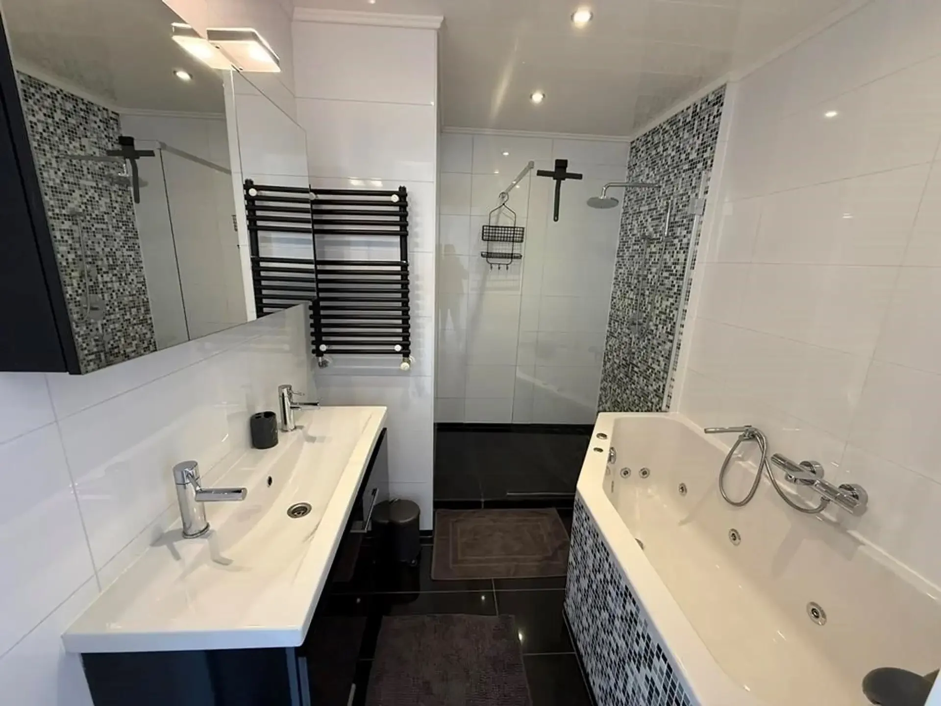 Foto van de Appartement gelegen aan de Meer en Vaart in Amsterdam