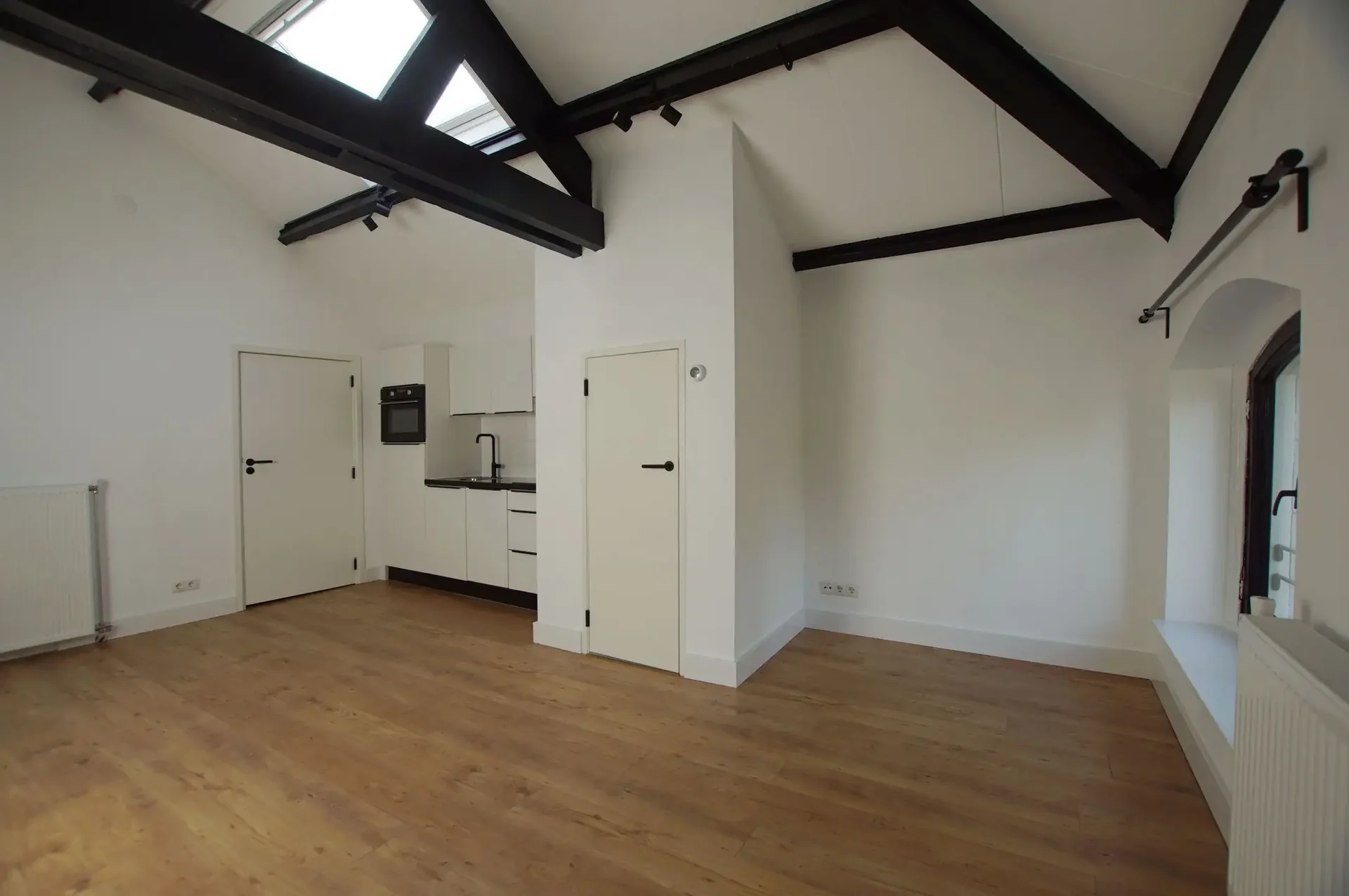 Foto van de Appartement gelegen aan de Schiedamsesingel in Rotterdam