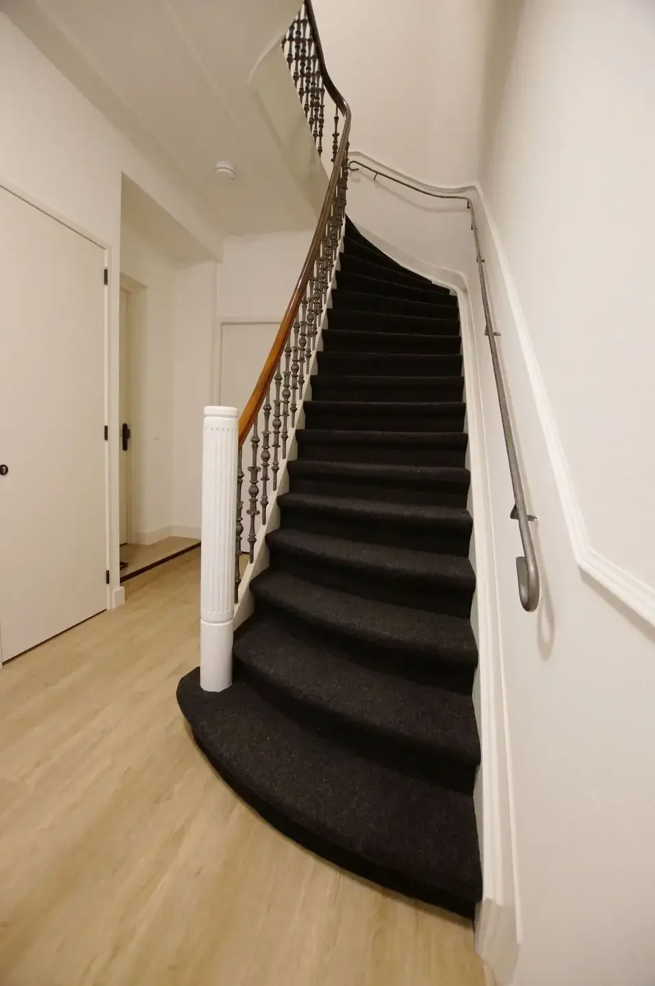 Foto van de Appartement gelegen aan de Schiedamsesingel in Rotterdam