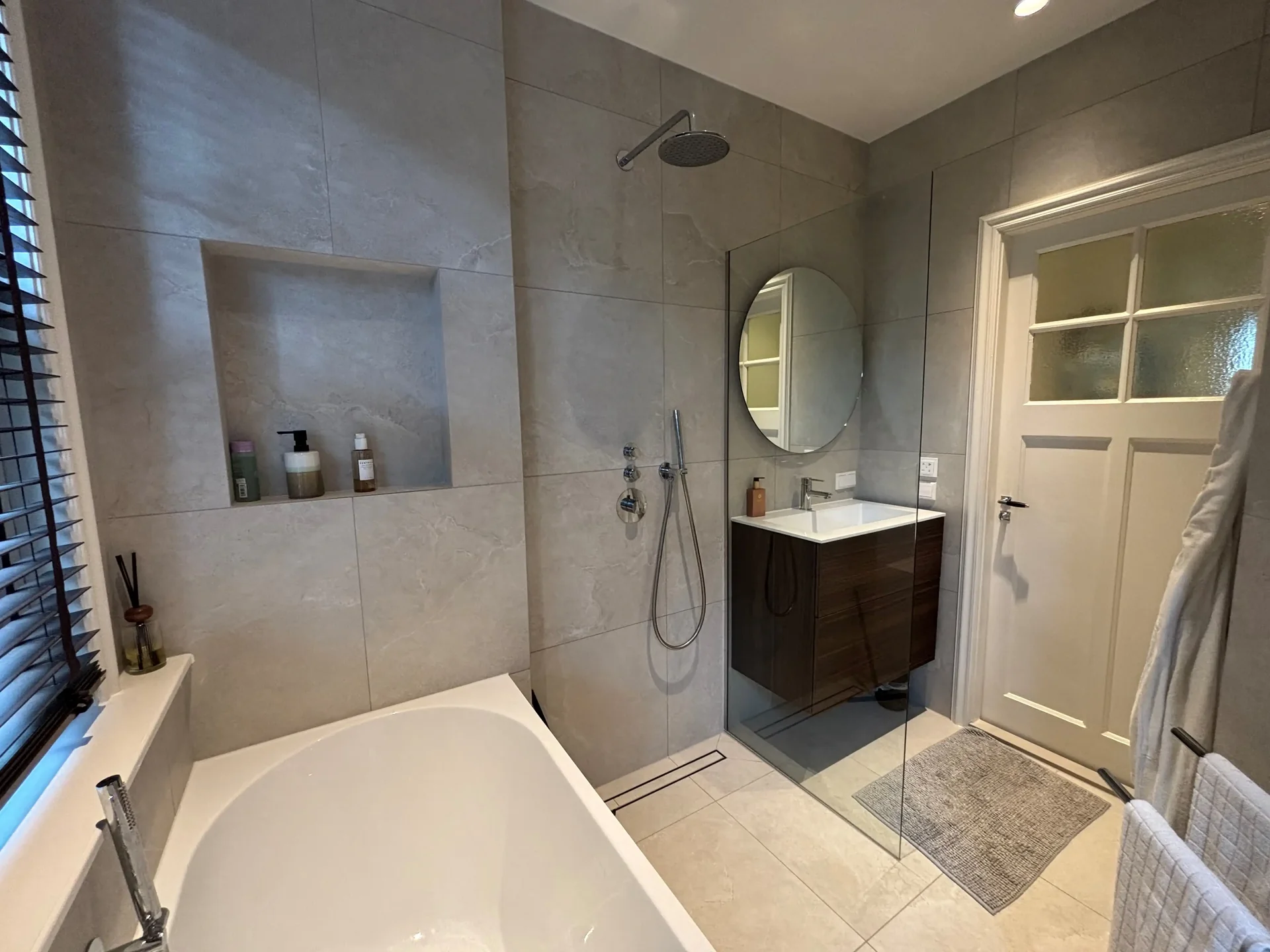 Foto van de Appartement gelegen aan de Deurloostraat in Amsterdam
