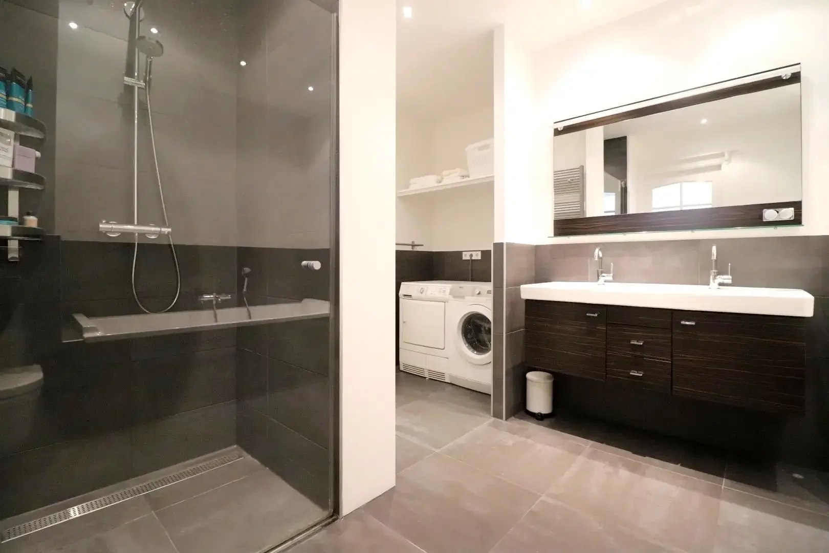 Foto van de Appartement gelegen aan de Graaf Florisstraat in Rotterdam