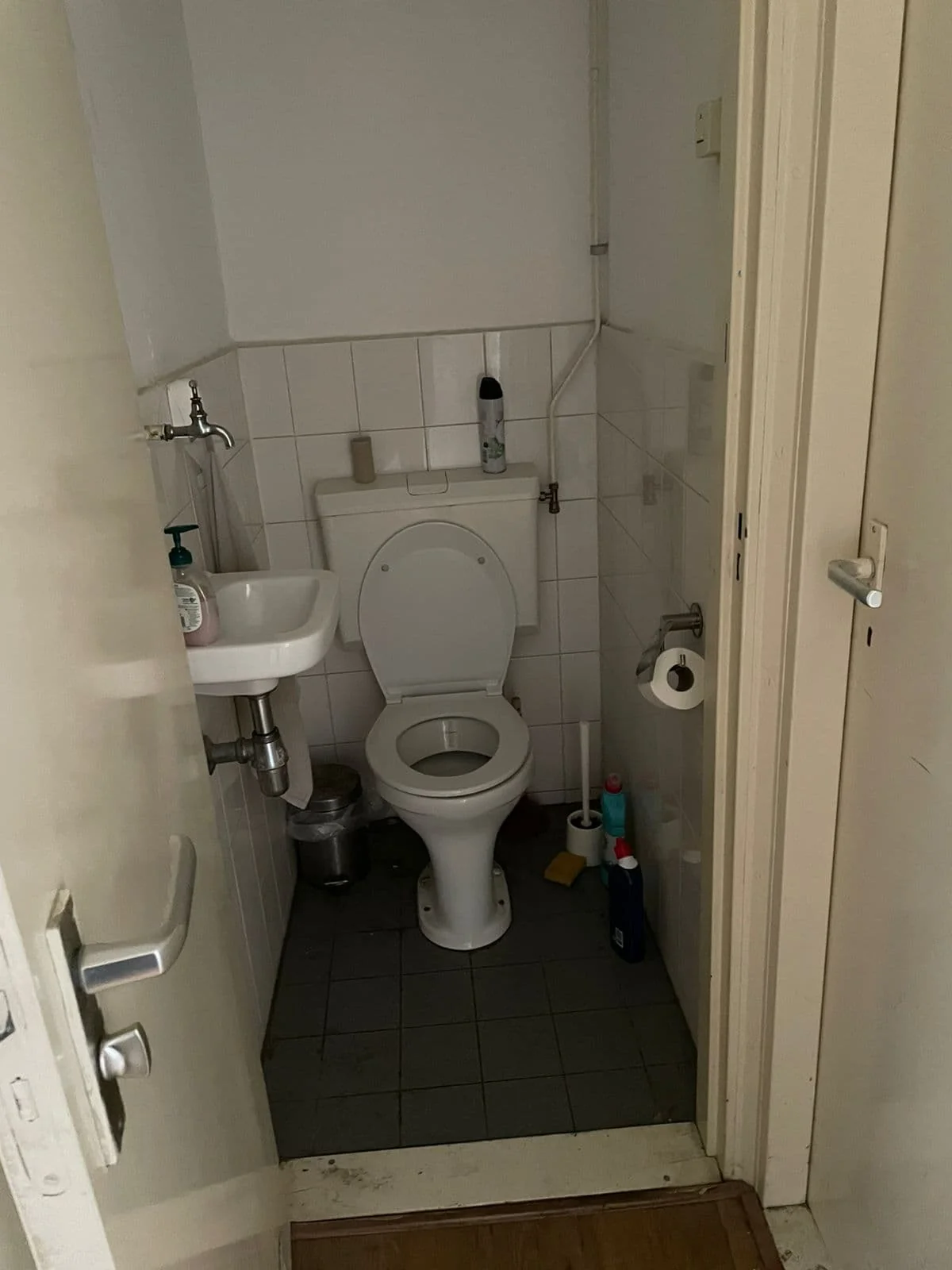 Foto van de Kamer gelegen aan de Mariniersweg in Rotterdam