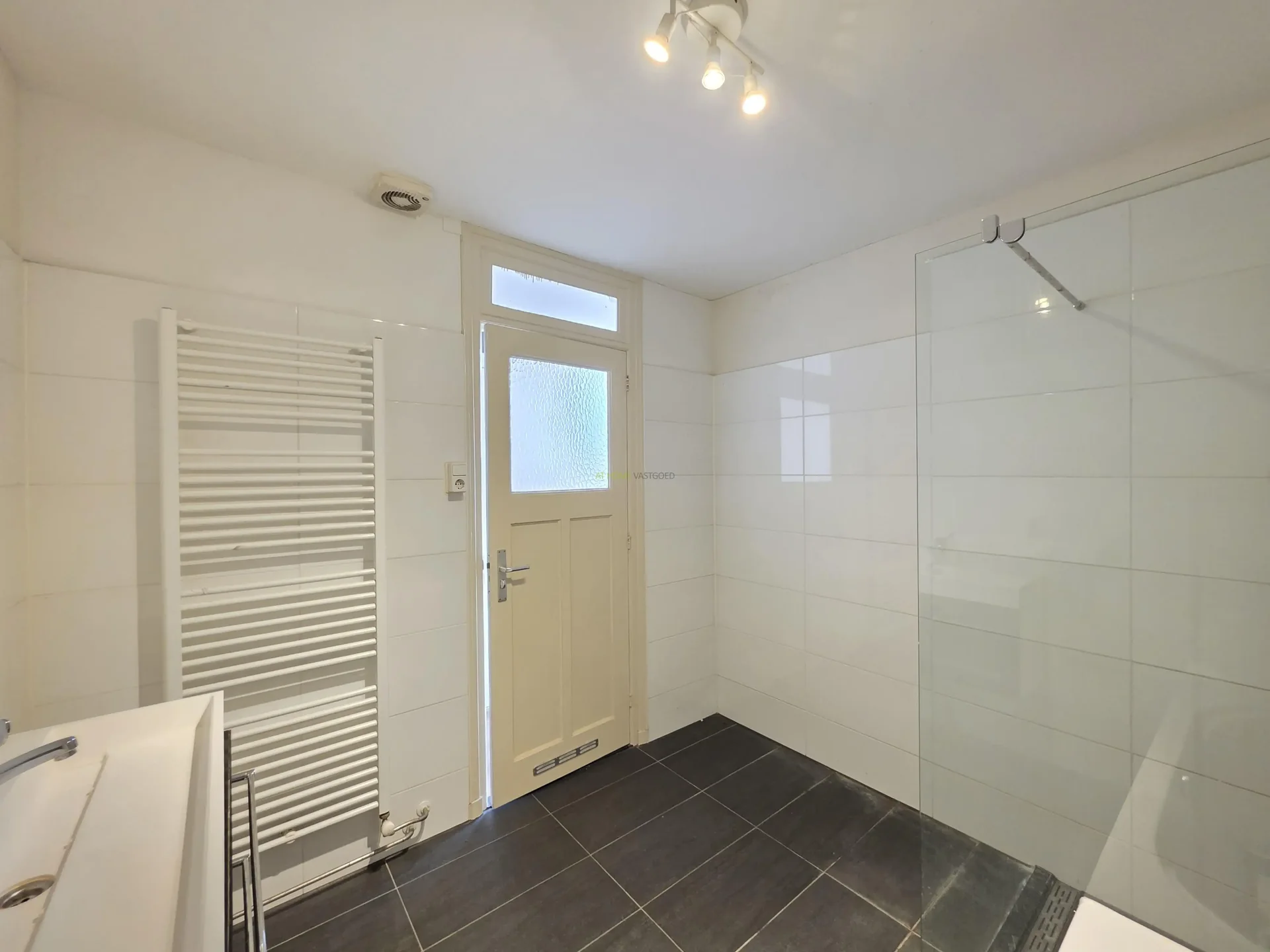 Foto van de Appartement gelegen aan de Vierambachtsstraat in Rotterdam