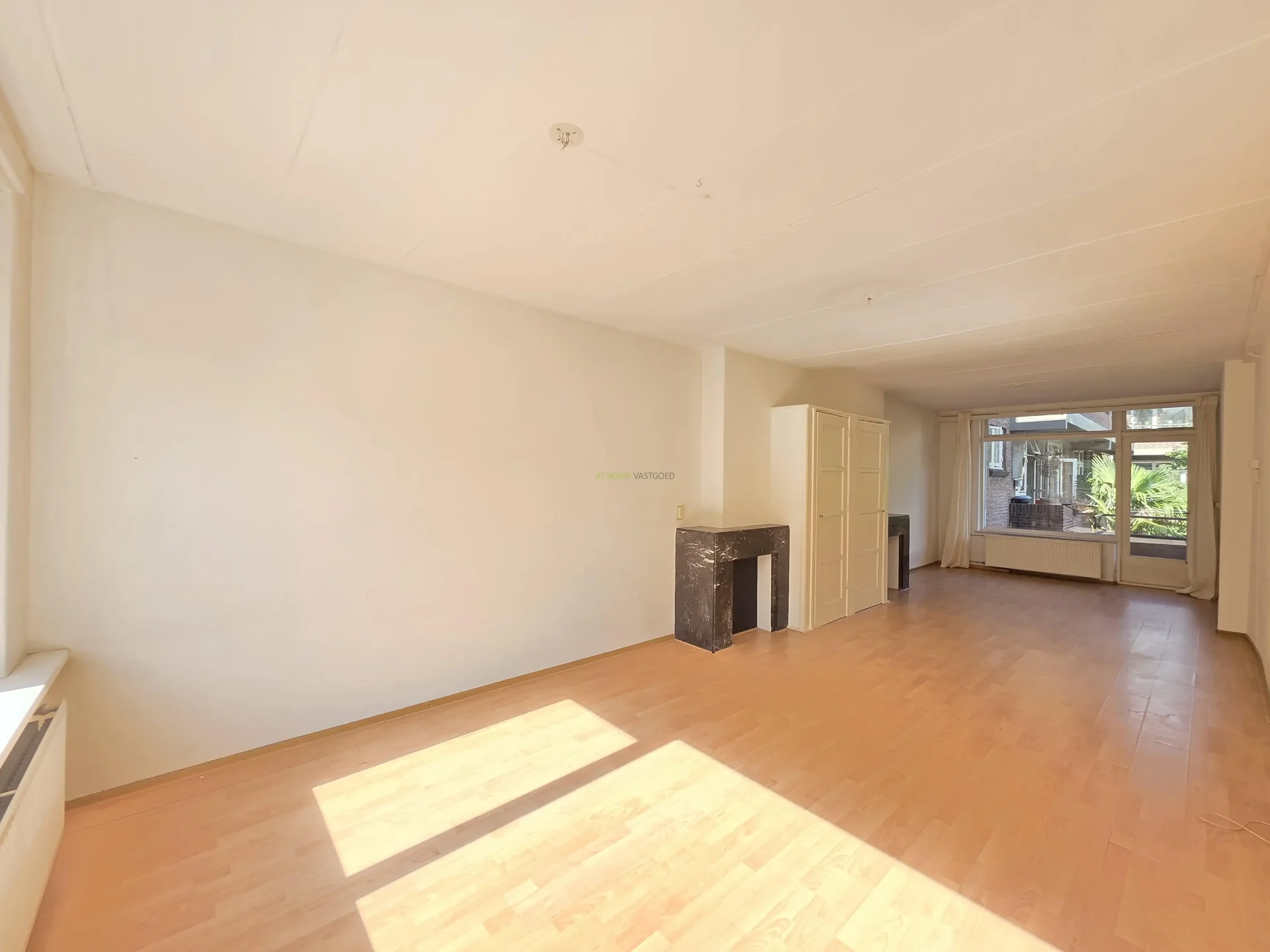 Foto van de Appartement gelegen aan de van Houtenstraat in Rotterdam