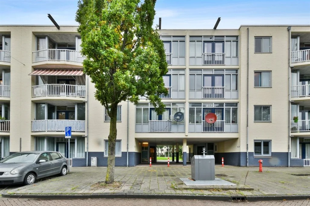 Foto van de Appartement gelegen aan de Dostojevskisingel in Amsterdam