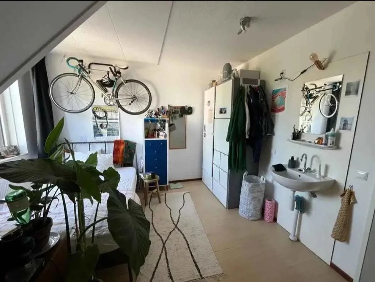 Foto van de Kamer gelegen aan de Oude Bennekomseweg in Wageningen