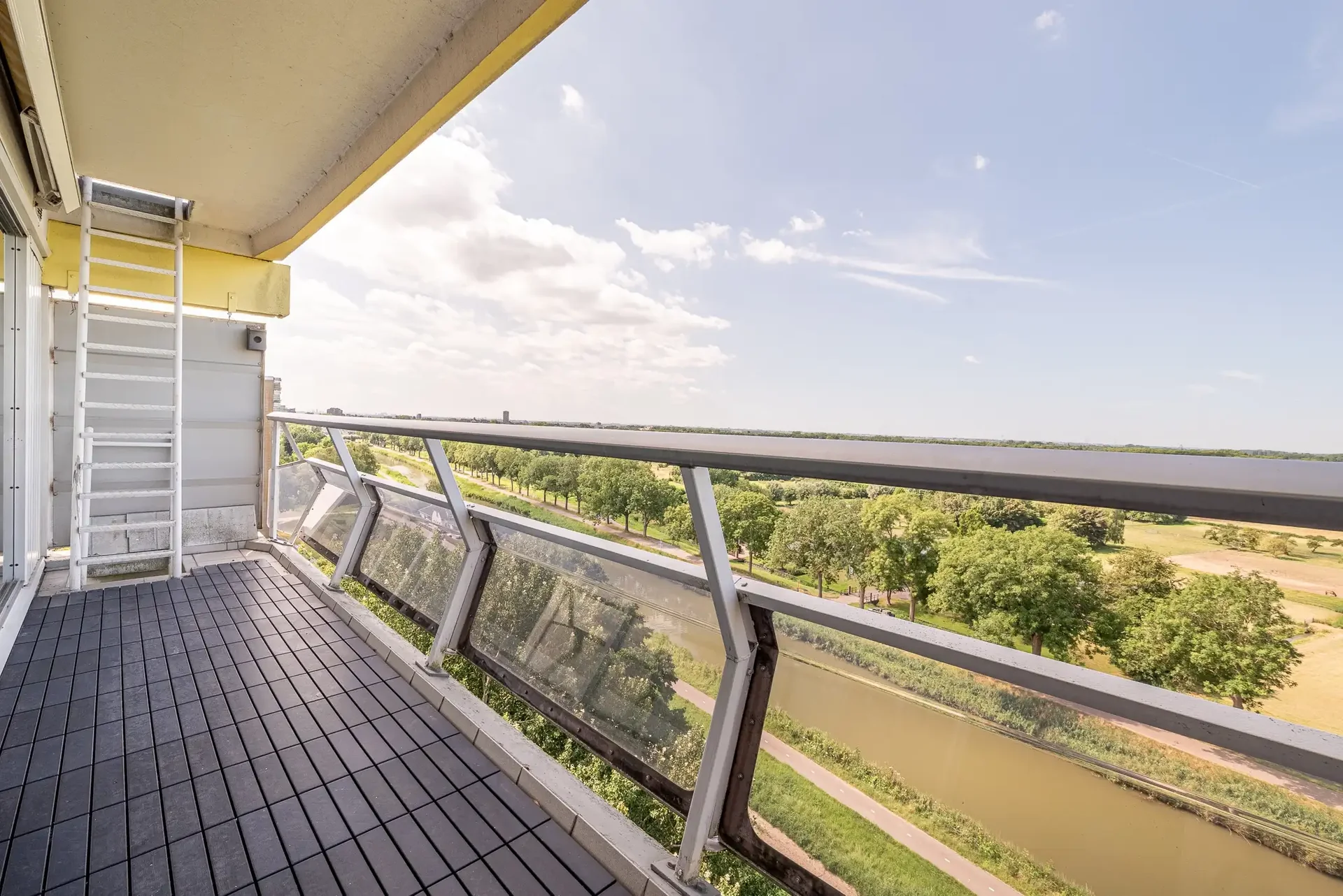 Foto van de Appartement gelegen aan de Burgemeester D. Kooimanweg in Purmerend