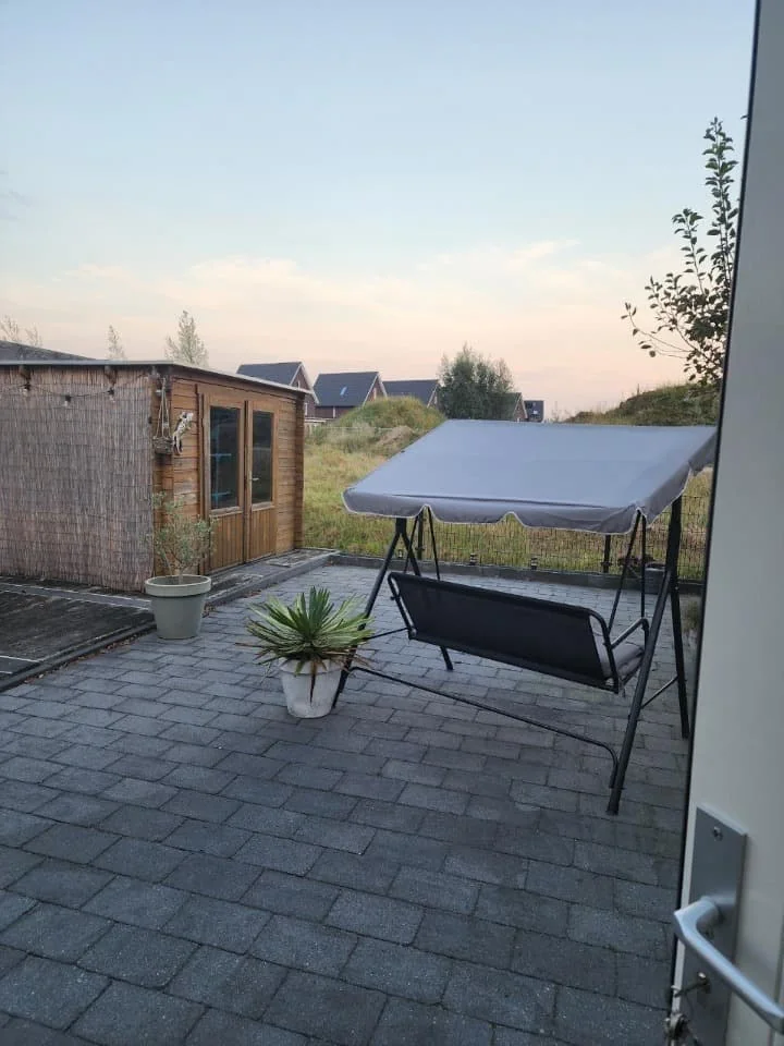 geblurde versie van de foto als achtergrond