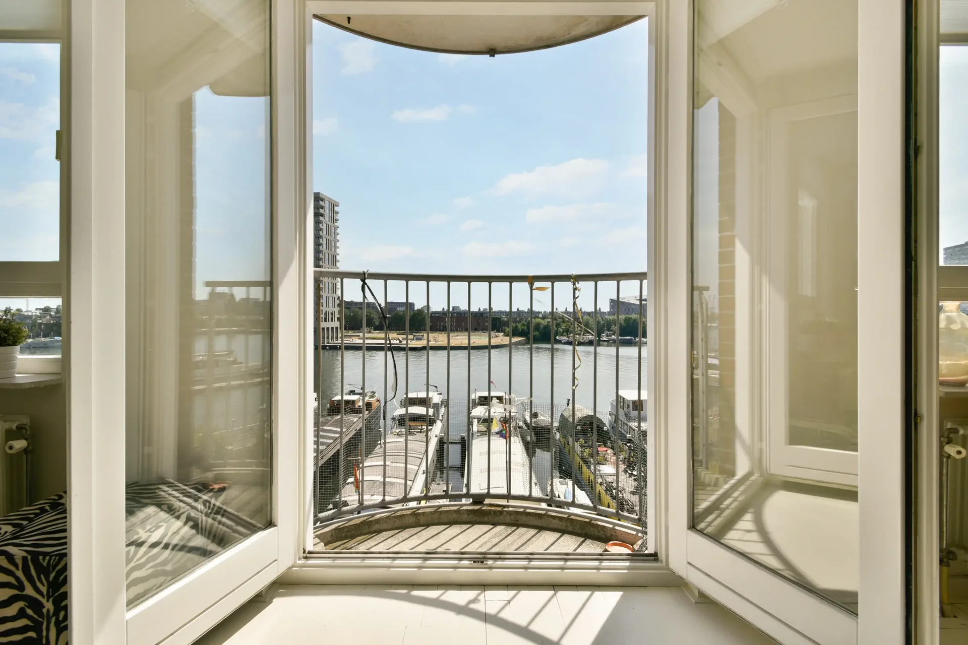 Foto van de Appartement gelegen aan de Levantkade in Amsterdam