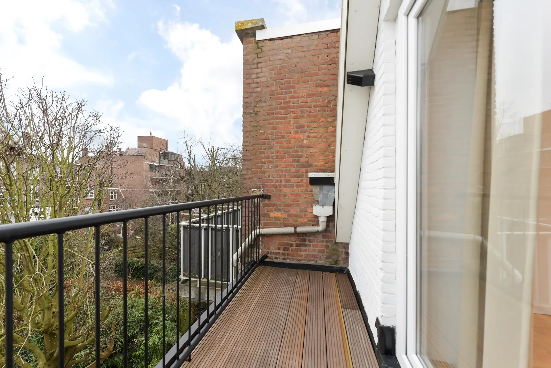 Foto van de Appartement gelegen aan de Van Heusdestraat in Rotterdam
