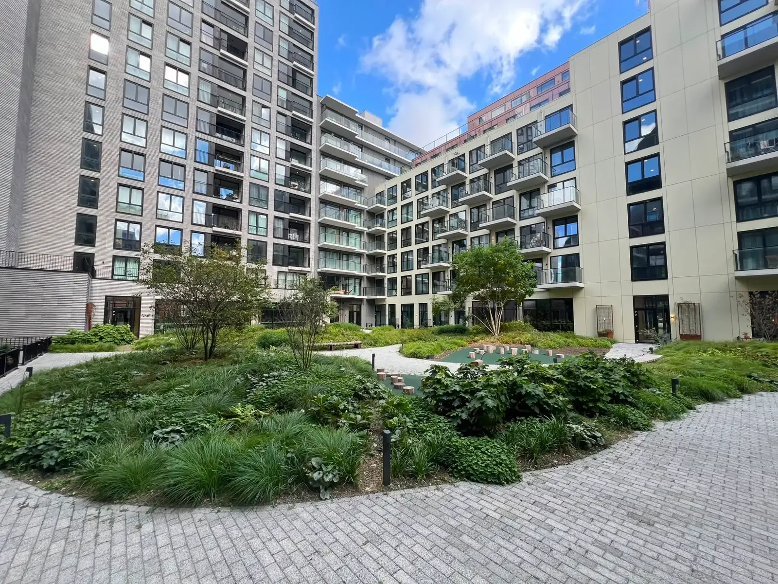 Foto van de Appartement gelegen aan de Mies van der Rohestraat in Hoofddorp