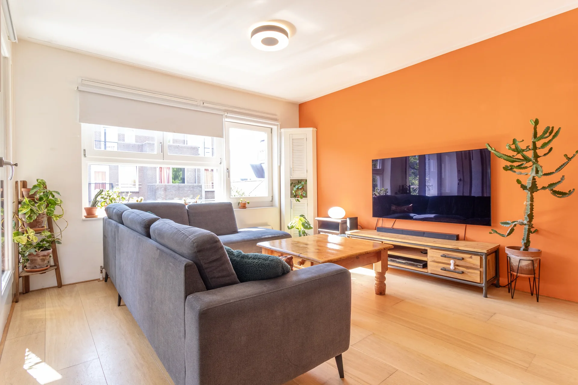 Foto van de Appartement gelegen aan de Sumatrastraat in Amsterdam