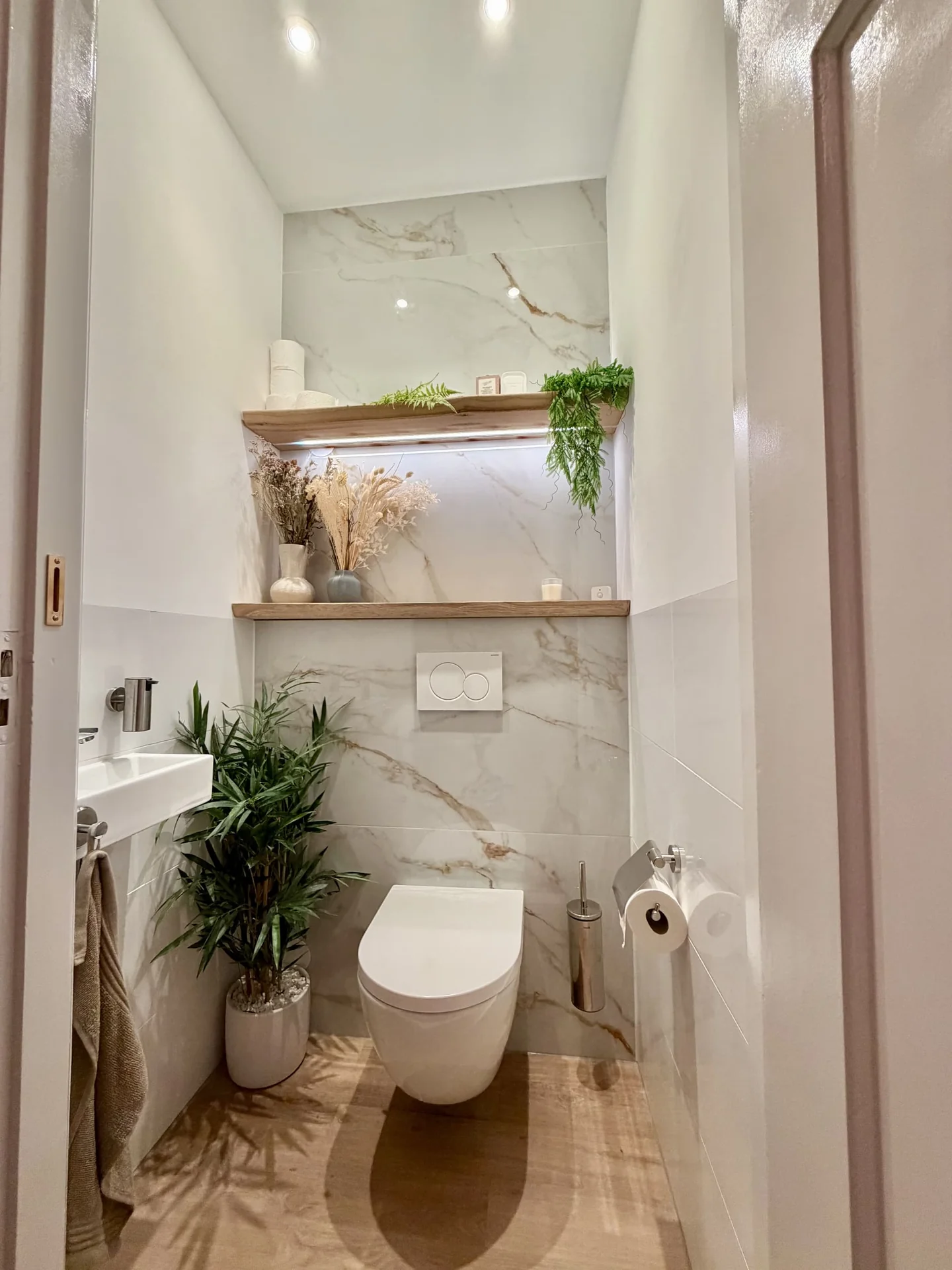 Foto van de Appartement gelegen aan de Laan van Nieuw-Oost-Indie in Den Haag