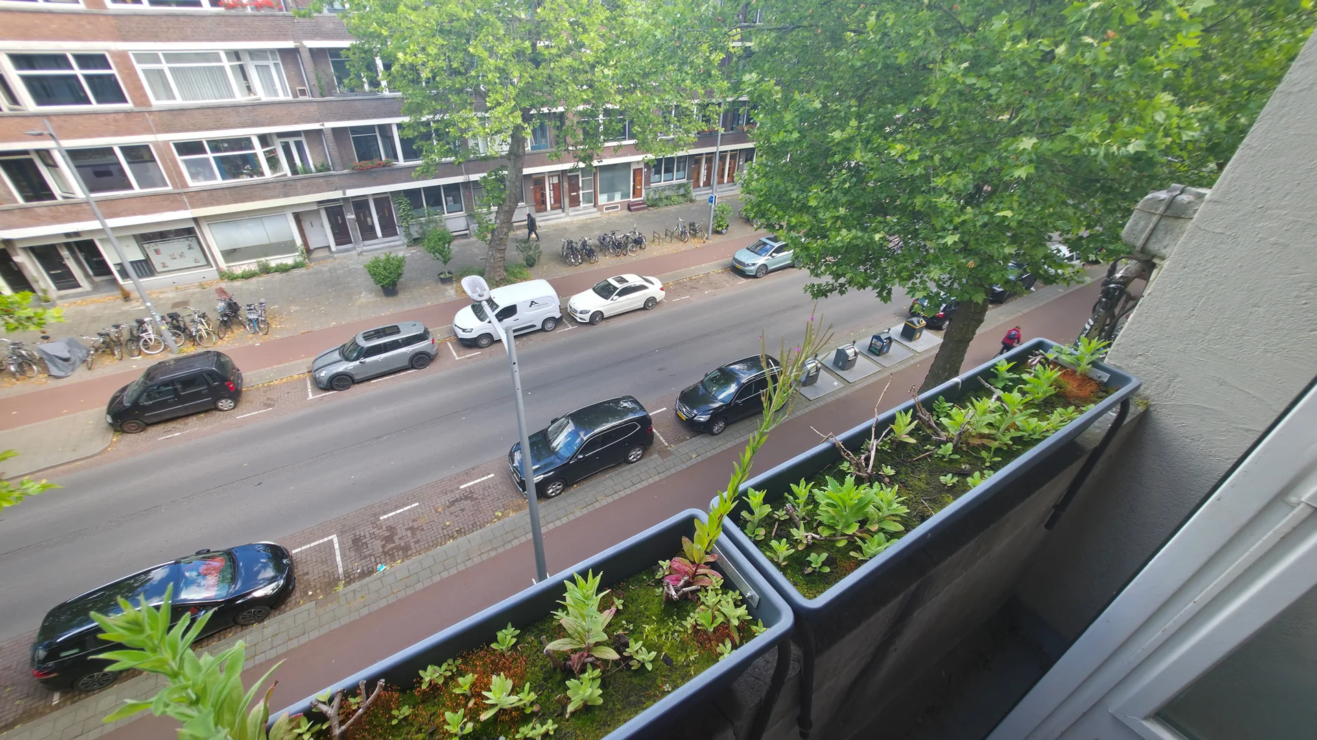 Foto van de Appartement gelegen aan de Mathenesserweg in Rotterdam
