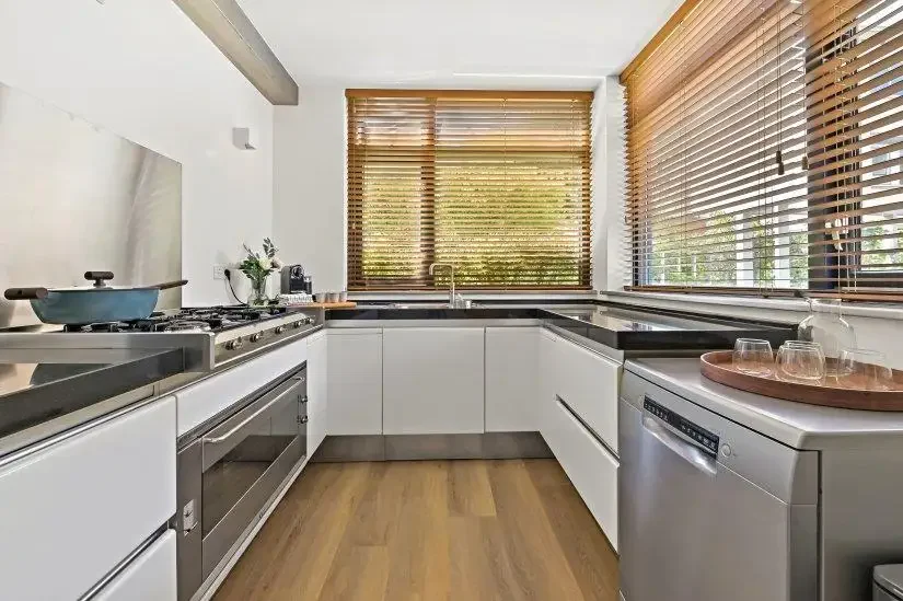 Foto van de Appartement gelegen aan de Parkstraat in Den Haag