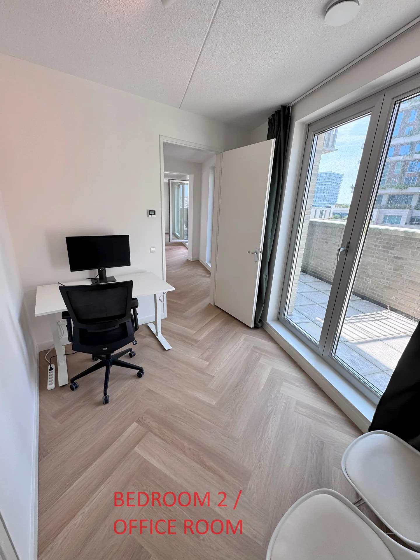 Foto van de Appartement gelegen aan de Lutonhof in Amsterdam