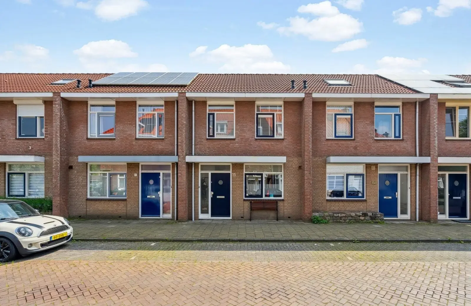 geblurde versie van de foto als achtergrond