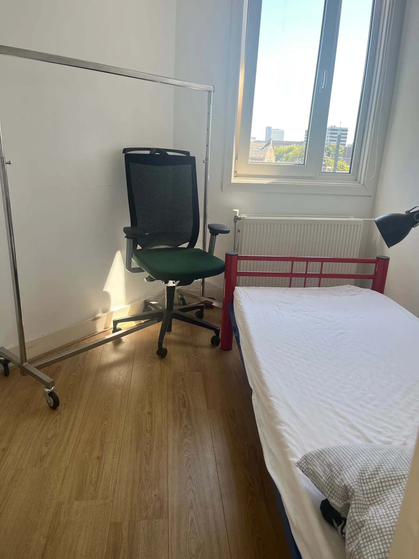 Foto van de Kamer gelegen aan de Stadhoudersweg in Rotterdam